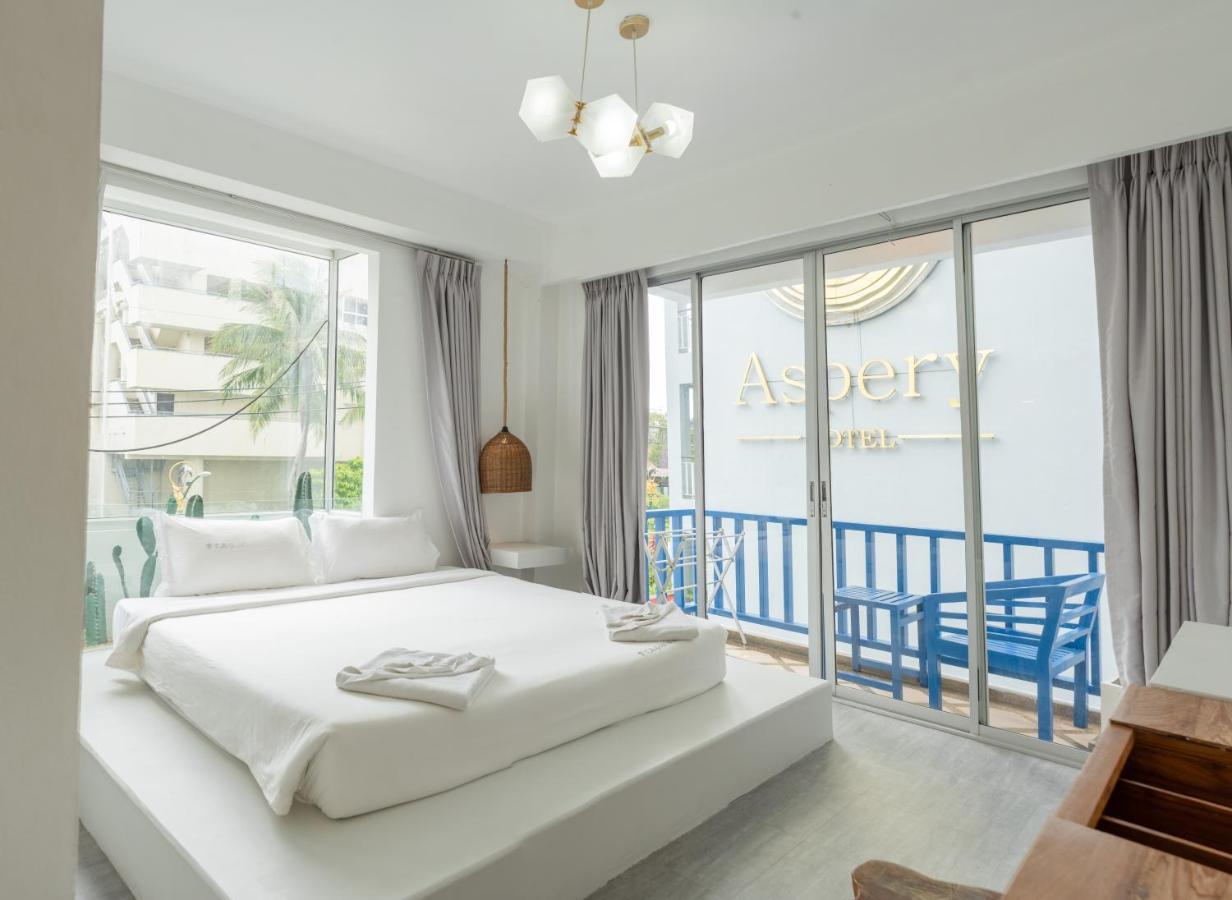 Meow Cafe & Hotel Patong Eksteriør bilde